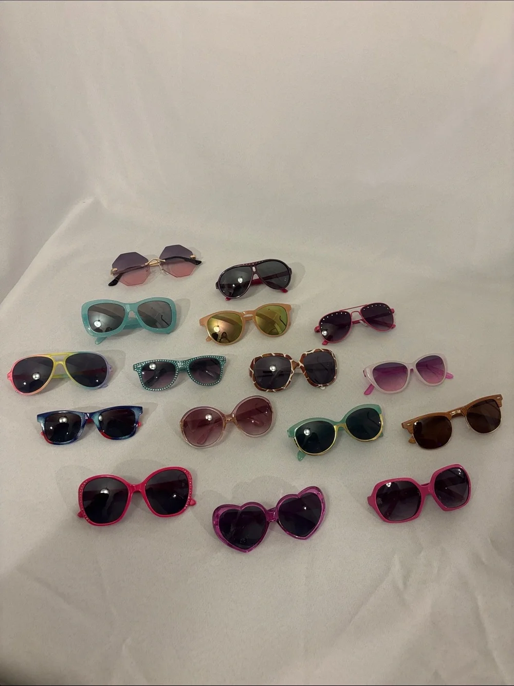 16 pairs of Cotton Candy Kids Sunglasses Assorted Pink Purple Blue Green Brown
